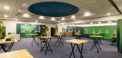 Room Trece Barras